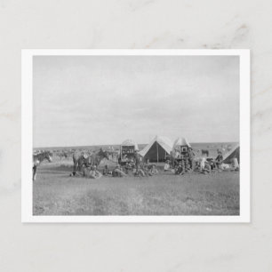 Cowboys die rond de foto van Chuckwagon zitten Briefkaart