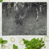  cowboys, een Stampede van Frederic Remington Theedoek (Gevouwen)