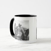 Cowboys kijken naar een tijdschrift mok (Voorkant links)