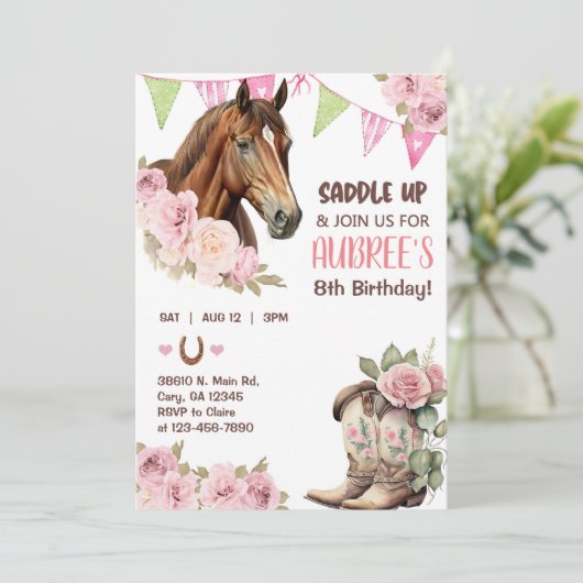 Cowgirl, bruin paard, rijden, meisje verjaardagsui kaart (Staand voorkant)