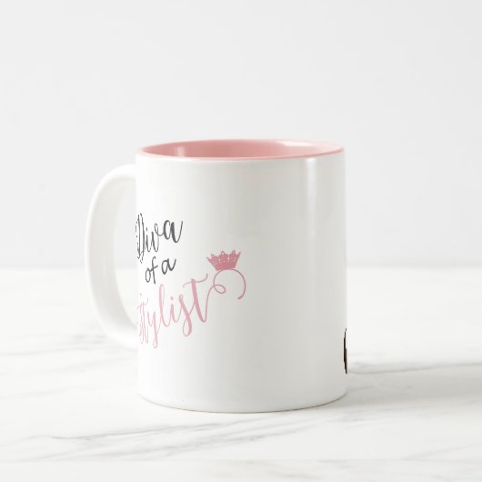 "Cowgirl Diva Hair Stylist" Mok van tweetone koffi (Voorkant links)