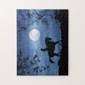Cowgirl en paard Riding in Moonlight Legpuzzel (Verticaal)