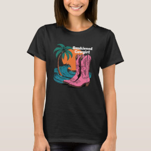 Cowgirl laarzen golven strand zon gekust Cowgirl T-shirt