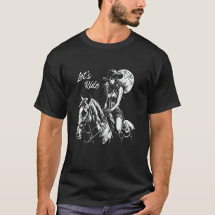 Cowgirl rijdt paard, donkere western stijl zwart t-shirt