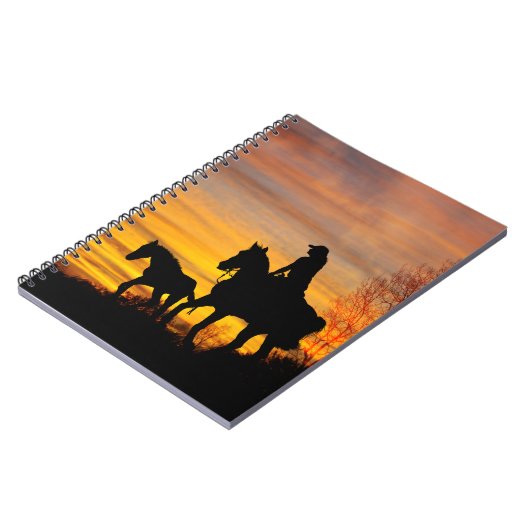 Cowgirl Sunset Horseback Ride Spiral Notitieboek (Linkerzijde)