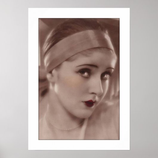 coy deco vrouw met hoofdband poster (Voorkant)