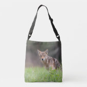 Coyote in het zachte bos crossbody tas (Achterkant)