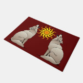 COYOTES DIE ONDER EEN ZUIDWESTELIJKE ZON SCHREEUWE DEURMAT (Schuin)