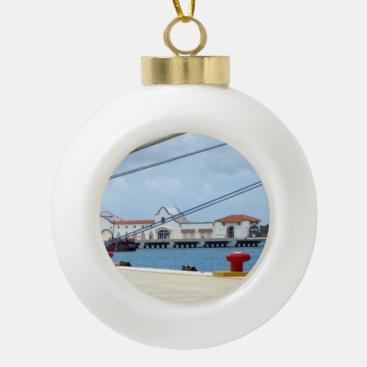 Cozumel Dockside Keramische Bal Ornament (Voorkant)