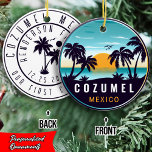 Cozumel Mexico Palm Tree Vintage reissouvenir Keramisch Ornament<br><div class="desc">Cozumel Mexico Vintage 60s Souvenirs. Cozumel Beach Mexico - Retro Tropical Palm Tree 60s Souvenirs ontwerp maakt een geweldig kerst- of verjaardagscadeau voor fans van Cozumel Beach. Het retro zomerse vibe ontwerp is een perfect cadeau voor reisliefhebbers en tropische bestemmingsfans. - " U kunt deze sjabloon aanpassen en wijzigen door...</div>
