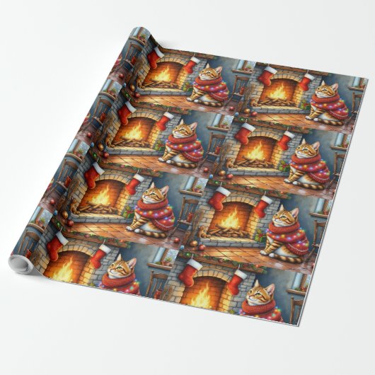 Cozy Abyssinian Cat by Fireplace Christmas Lights Cadeaupapier (Uitgerold)