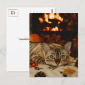 Cozy Autumn Cat Fireplace Warm Fall Postcard Briefkaart (Voorkant / Achterkant)