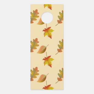 Cozy autumn mapel leaves oak leaves deurhanger