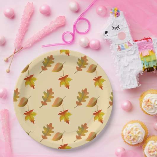 Cozy autumn mapel leaves oak leaves papieren bordje (Feest)