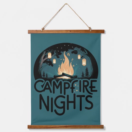 Cozy Campfire Nights Rustic Outdoor Adventure Hangend Wandkleed (Voorkant)