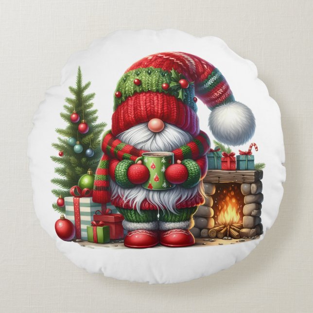 Cozy Christmas Gnome Art – Festive Holiday Rond Kussen (Voorkant)