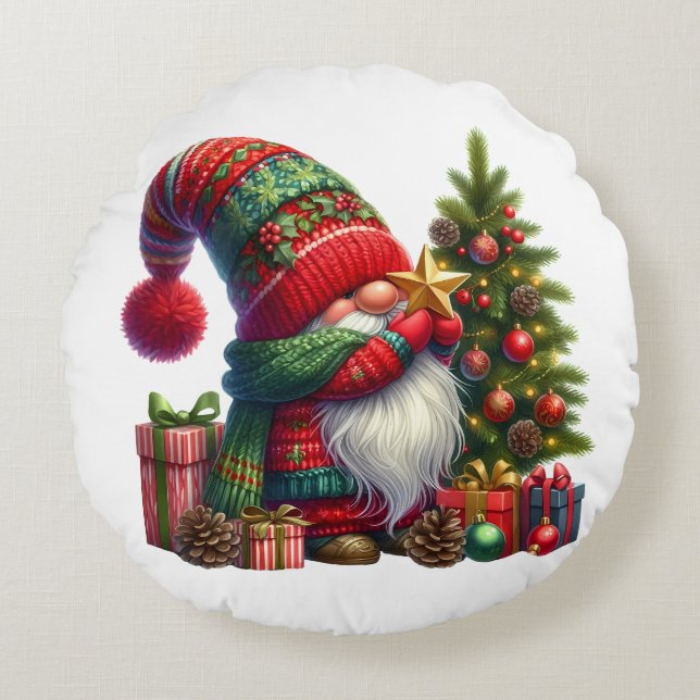 Cozy Christmas Gnome Art – Festive Holiday Rond Kussen (Voorkant)