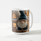 Cozy Christmas Gnome with Gingerbread House Koffiemok (Voorkant rechts)