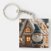 Cozy Christmas Gnome with Gingerbread House Sleutelhanger (voorkant)