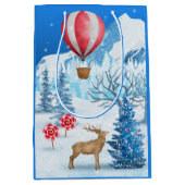 Cozy Cottage In Winter Wonderland Medium Cadeauzakje (Voorkant)