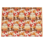 Cozy Fall Candle with Maple Leaves | Autumn Design Groot Cadeauzakje (Voorkant)