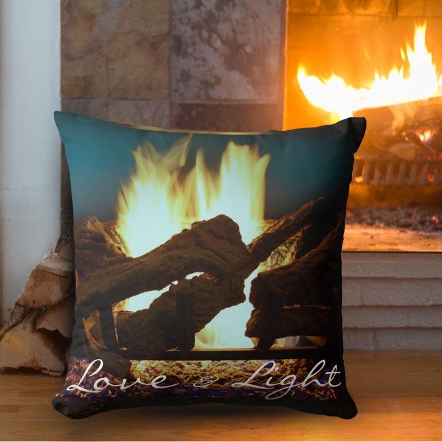 Cozy Fireplace Fire BrightScript Green Kerstmis Kussen (Creator heeft geüpload)