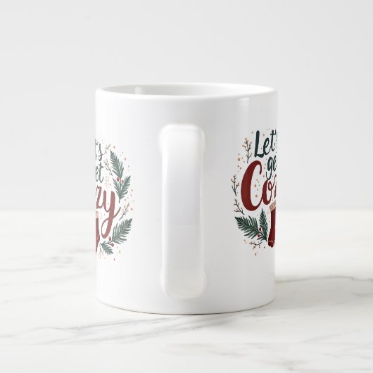 Cozy Holiday Pine Berry Lettering Grote Koffiekop (Achterkant)