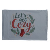 Cozy Holiday Pine Berry Lettering Kussensloop (Achterkant-Links)