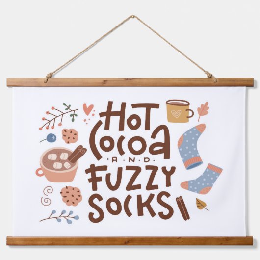 Cozy Hot Cocoa en Fuzzy Sokken Ontwerp Hangend Wandkleed (Voorkant)
