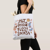 Cozy Hot Cocoa en Fuzzy Sokken Ontwerp Tote Bag (Dichtbij)