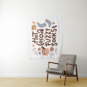 Cozy Hot Cocoa en Fuzzy Sokken Ontwerp Wandkleed (In situ)