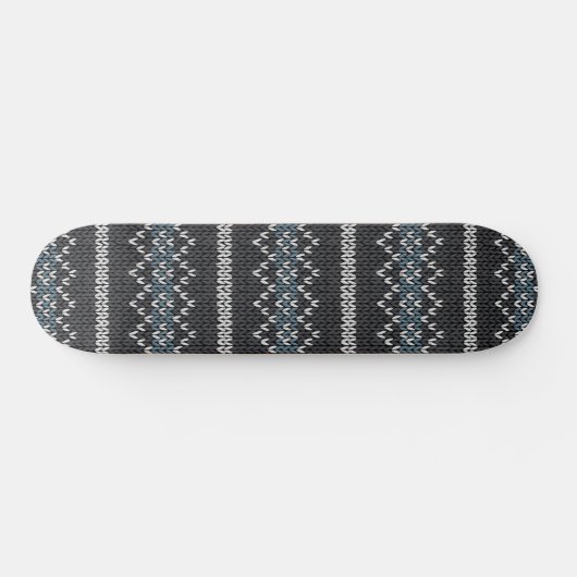 Cozy Knitted Pattern Black and Gray Skateboard (Horizontaal)