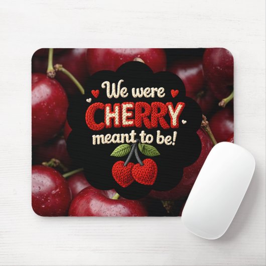 Cozy knitted-style typography and adorable cherry  muismat (Met muis)