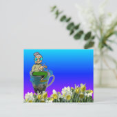 Cozy Knitting Woman op Daffodils Mok DIY Briefkaar Briefkaart (Staand voorkant)
