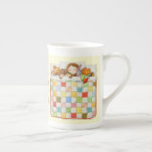 COZY QUILT Bone China Mok - Geel (Rechts)