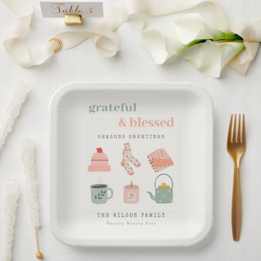 Cozy Scandi Winter Essential Seasons Greetings Papieren Bordje (Huwelijk)
