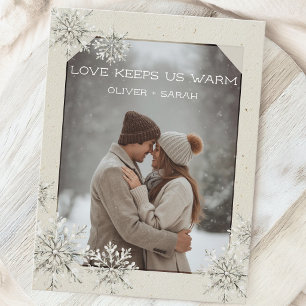 Cozy Snowflake Love houdt ons warm paar foto Feestdagenkaart