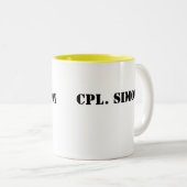 Cpl. Simon mok (Voorkant rechts)