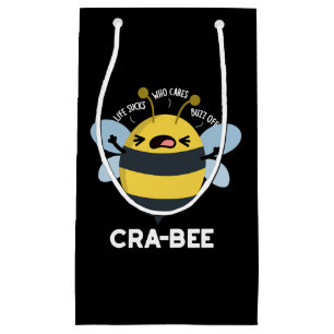 Cra-bee Funny Crabby Bee Pun Dark BG Klein Cadeauzakje