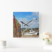 Crab Traps Gestapeld en klaar Vierkante Klok (Huis)