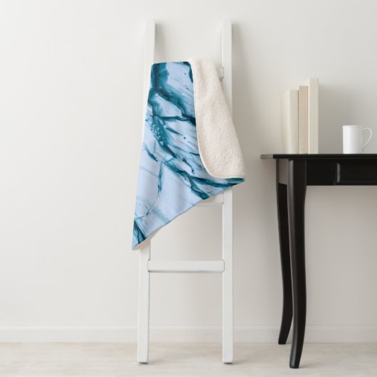 Cracked rock formation illustration sherpa deken (In situ)