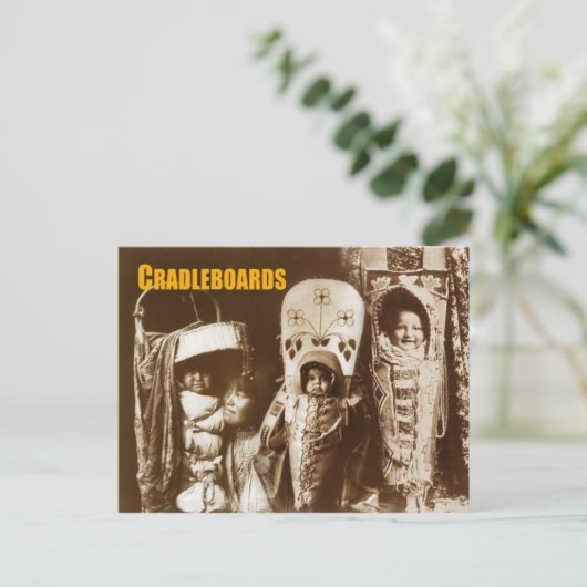 Cradleboards c.1899-1903 briefkaart (Staand voorkant)