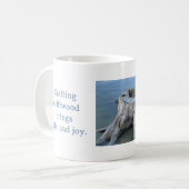 CRAFTING DRIFTWOOD BRINGS CALM AND JOY MUG KOFFIEMOK (Voorkant links)