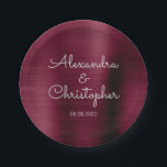 Cranberry Burgundy Wedding or Reception Papieren Bordje<br><div class="desc">Cranberry Bourgogne en witte aangepaste bruiloft of receptie dinerpapier borden. De tekst van de stoffige blauw eenvoudige en elegante Marsala borden kan worden bijgewerkt en aangepast met jouw naam en trouwdatum.</div>