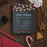 Cranberry en Popcorn Rustic Chalkboard Kerstmis Kaart<br><div class="desc">Heroveren dat rustieke, huiselijke gevoel van Kerstmis met deze uitnodigingen voor Cookie Exchange met snaren van veenbessen en popcorn met een rood en groen gingham-patroon op de rug. Elk veld is volledig aanpasbaar om precies te zeggen wat je wilt! Verander feesttype naar wat je je maar kunt voorstellen (White Elephant,...</div>