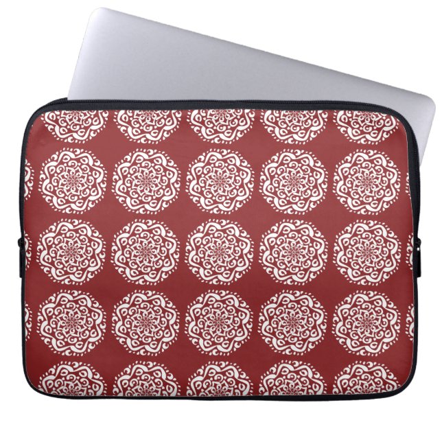 Cranberry Mandala Laptop Sleeve (Voorkant)