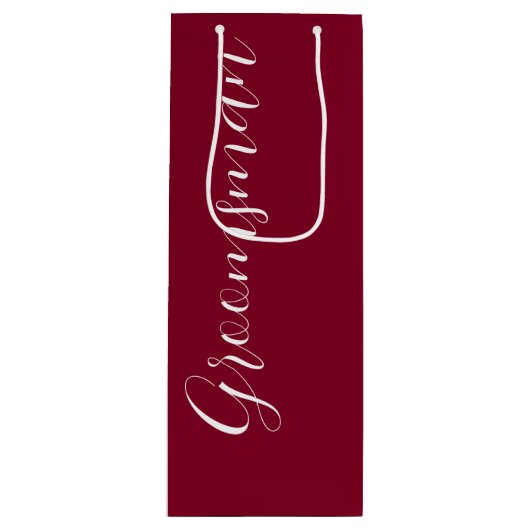 Cranberry Red gestileerde script bruiloft Groomsma Wijn Cadeautas (Voorkant)