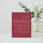 Cranberry Red Modern Edge Elegant Monogram Details Informatiekaartje (Staand voorkant)