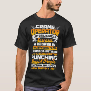 Crane operator geeft design achter kleding t-shirt