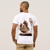 Crane Operator Mannen in Bucket Trust T-shirt (Achterkant volledig)